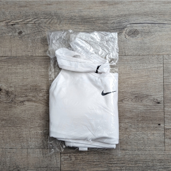 Nike Womens Nike Dri-FIT Indy LL Bra - Womens White/White Size S - Picture 9 of 10